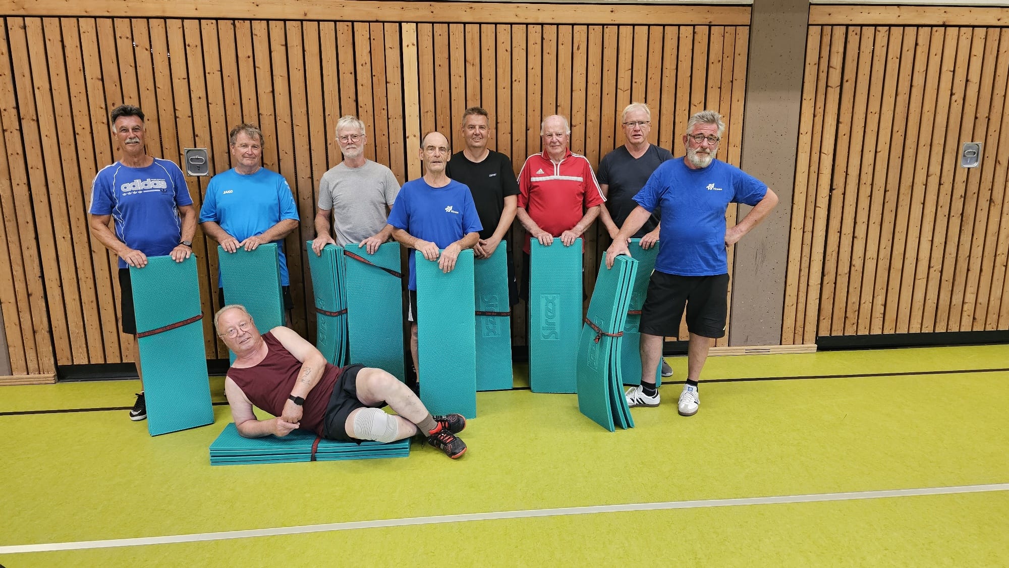 Turnen TSV Hirsau – Gruppenbild der Montags Turner